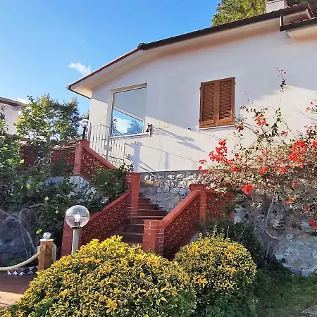 Stellamare Holiday home